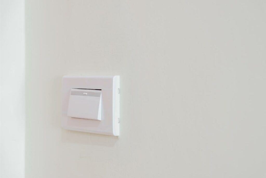 Does a Motion Sensor Light Need a Switch Setick