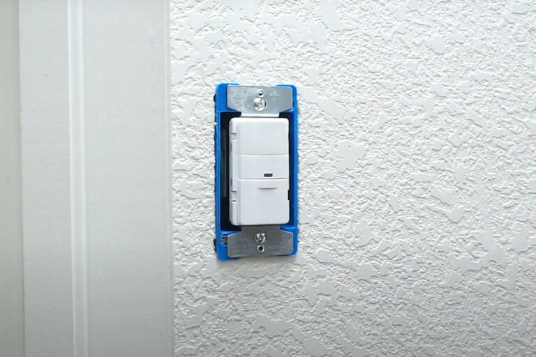 How to Install a Motion Sensor Light Switch - Setick