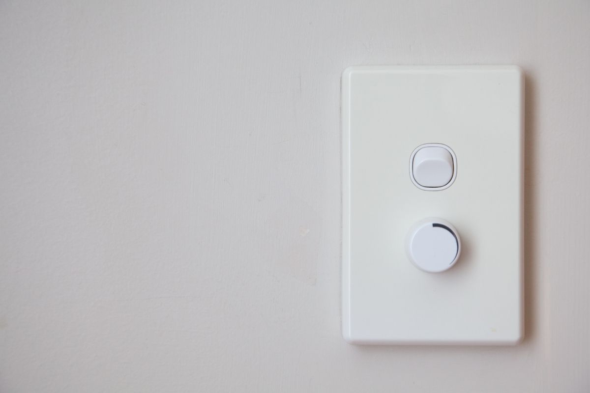 Take Control of Your Home Lighting With a Dimmer Switch
