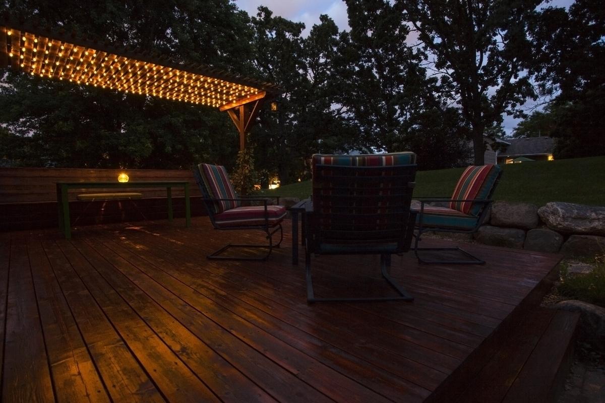 Deck Lighting Choices and Ideas