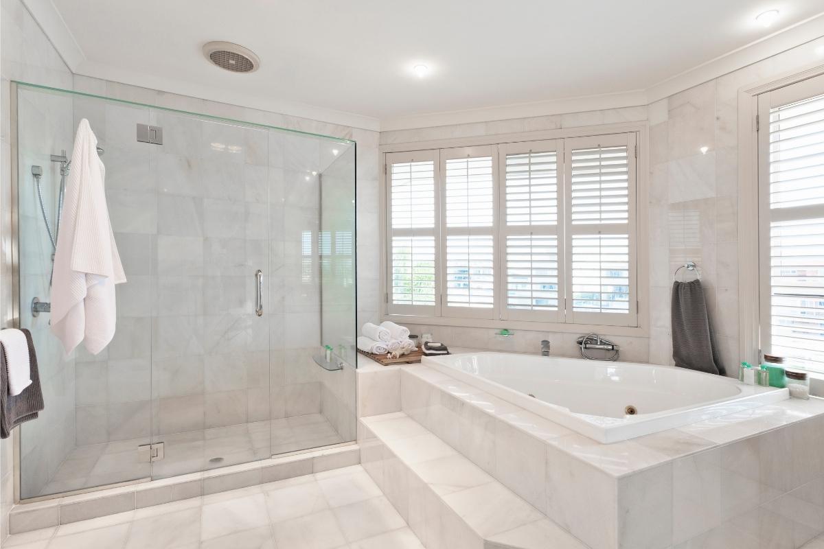 How to Use Bathroom Recessed Lighting With the Best Effect