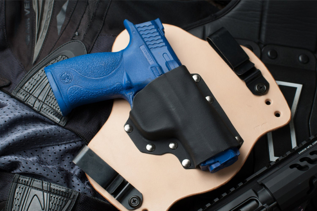 Leather vs. Kydex Holster for Concealed Carry Setick